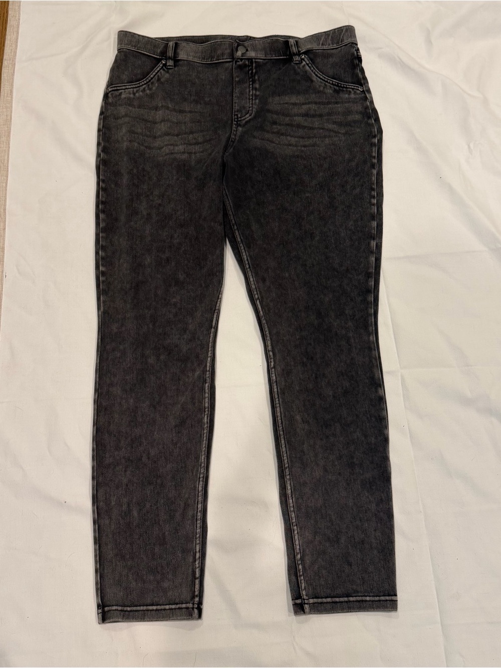 HUE Denim Leggings Jeggings Black Acid Wash Tapered Skinny Leg Women’s XL